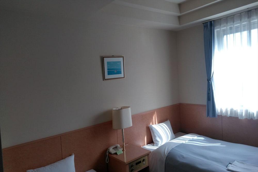 Oyo Teine Station Hotel Sapporo Extérieur photo
